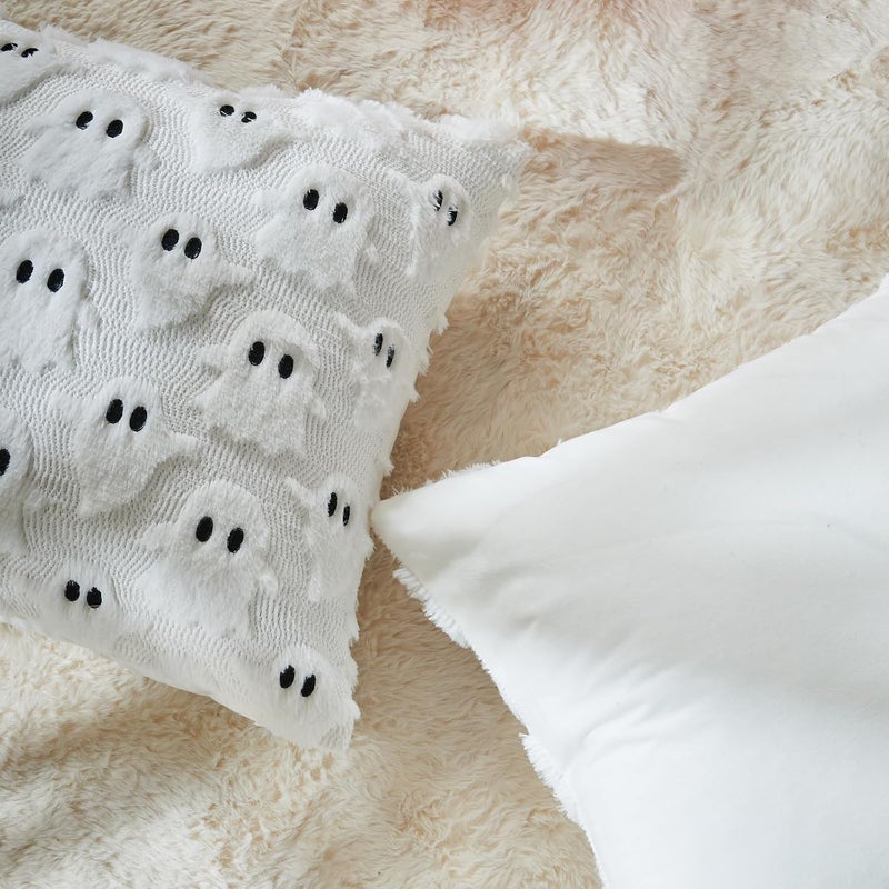 Seoenlin Halloween Pillow Covers 18x18 inch Set of 2 White Throw Pillow Cases Soft Plush Cushion Case for Chair Sofa Bedroom Living Room Home Decor - Image 4